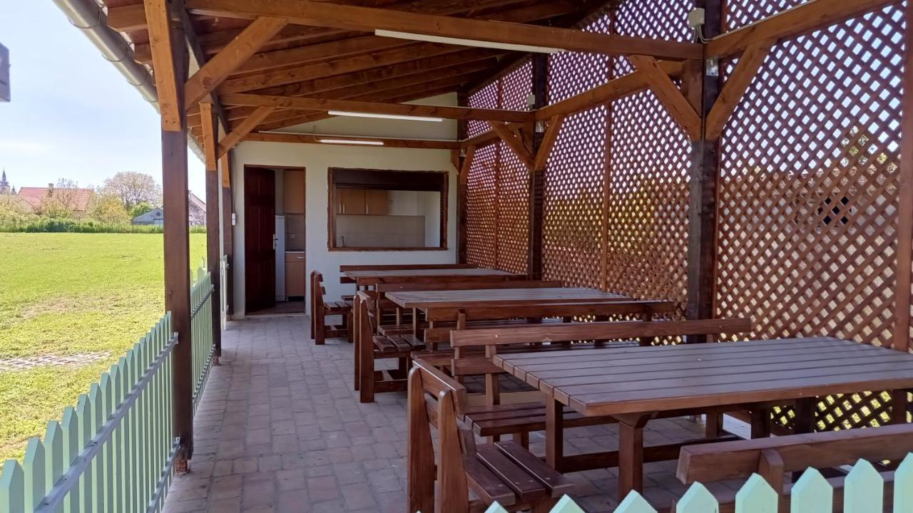 Villa Diiva Curug Exterior photo